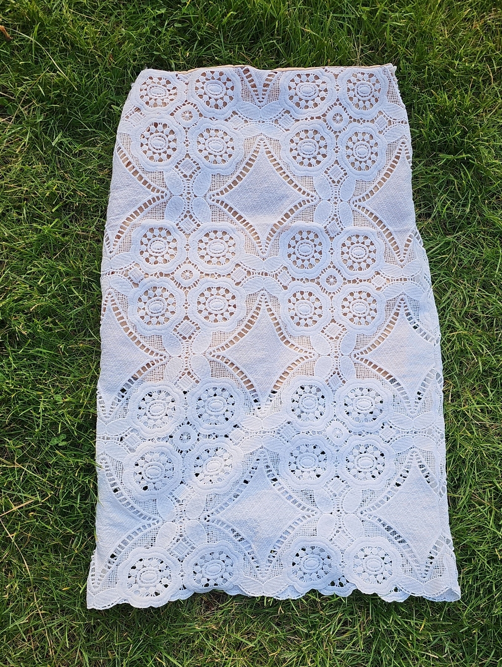 Abercrombie & Fitch Crochet White Lace Midi Pencil Skirt Wedding Bridal D17 - Picture 1 of 7